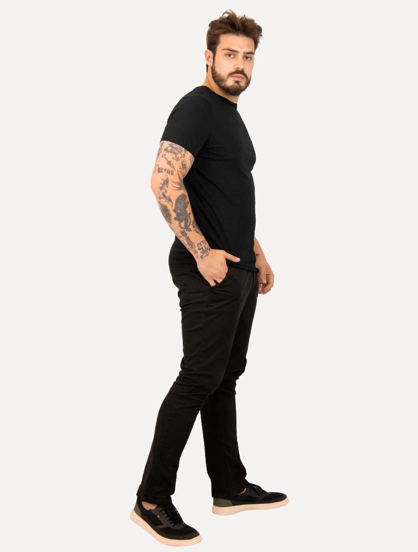 Kit 6 Camisetas Lacoste – Cores Vibrantes