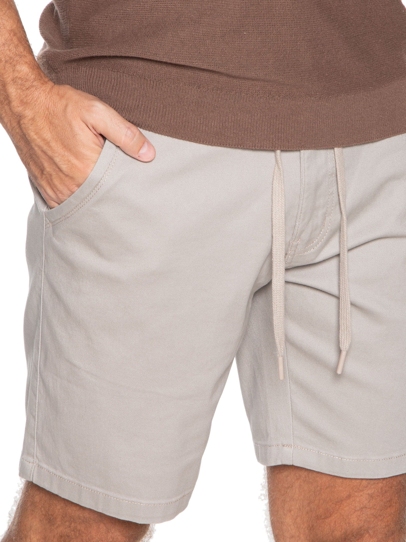 Bermuda Masculina Sarja Com Elástico No Cós Básica - Bege - Imagem 5