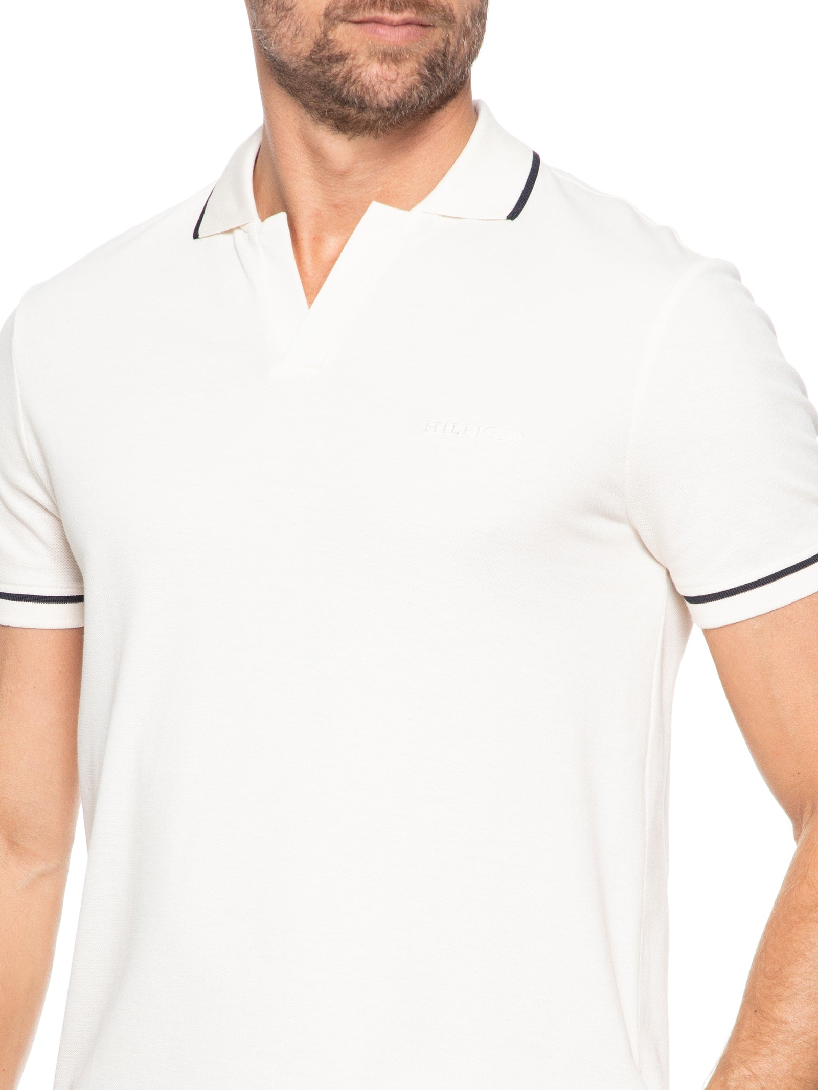 Polo Masculina Open Collar Regular Fit Com Friso - Off White