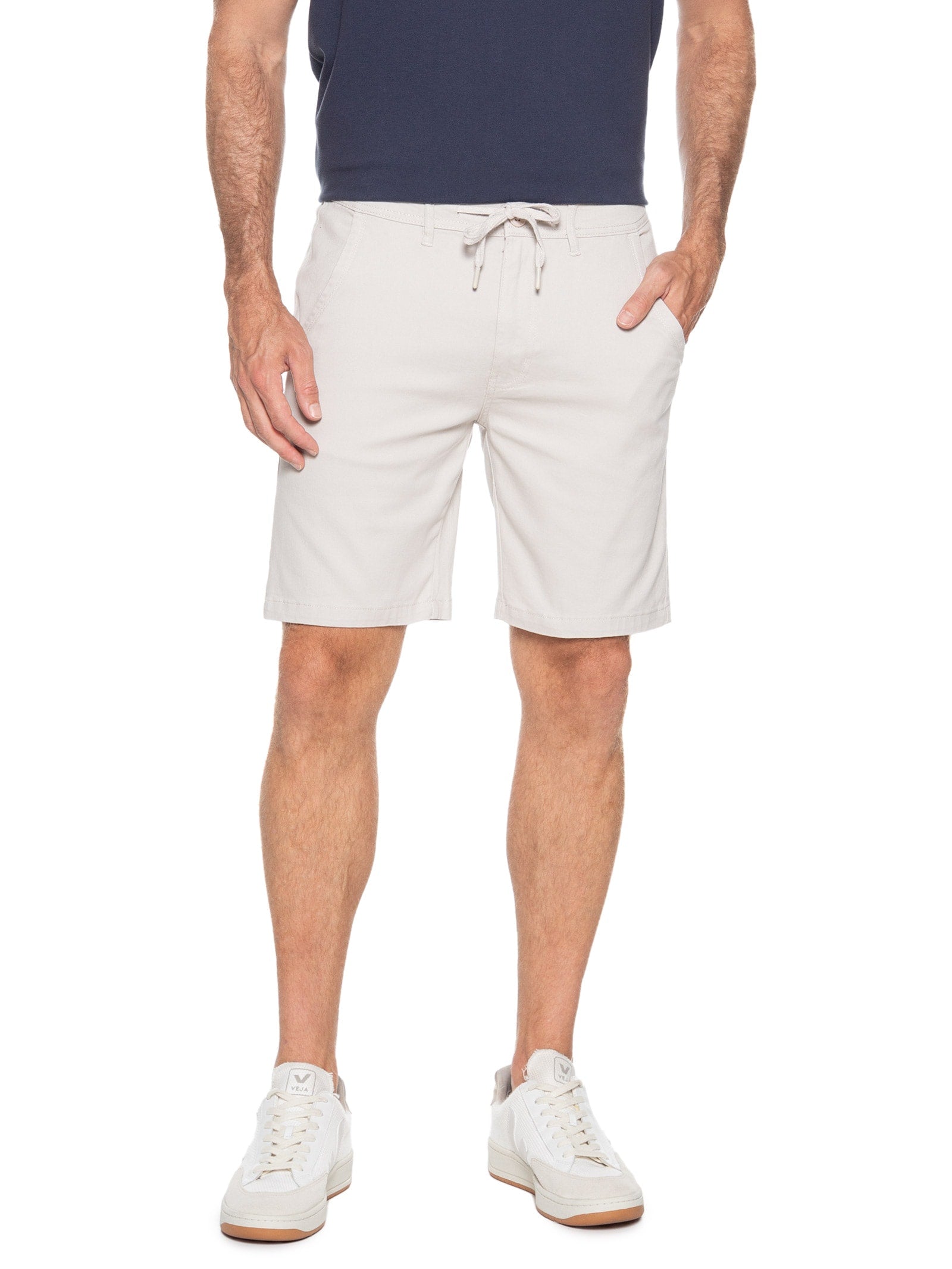 Bermuda Masculina Chino Básica Em Sarja - Bege - Imagem 3