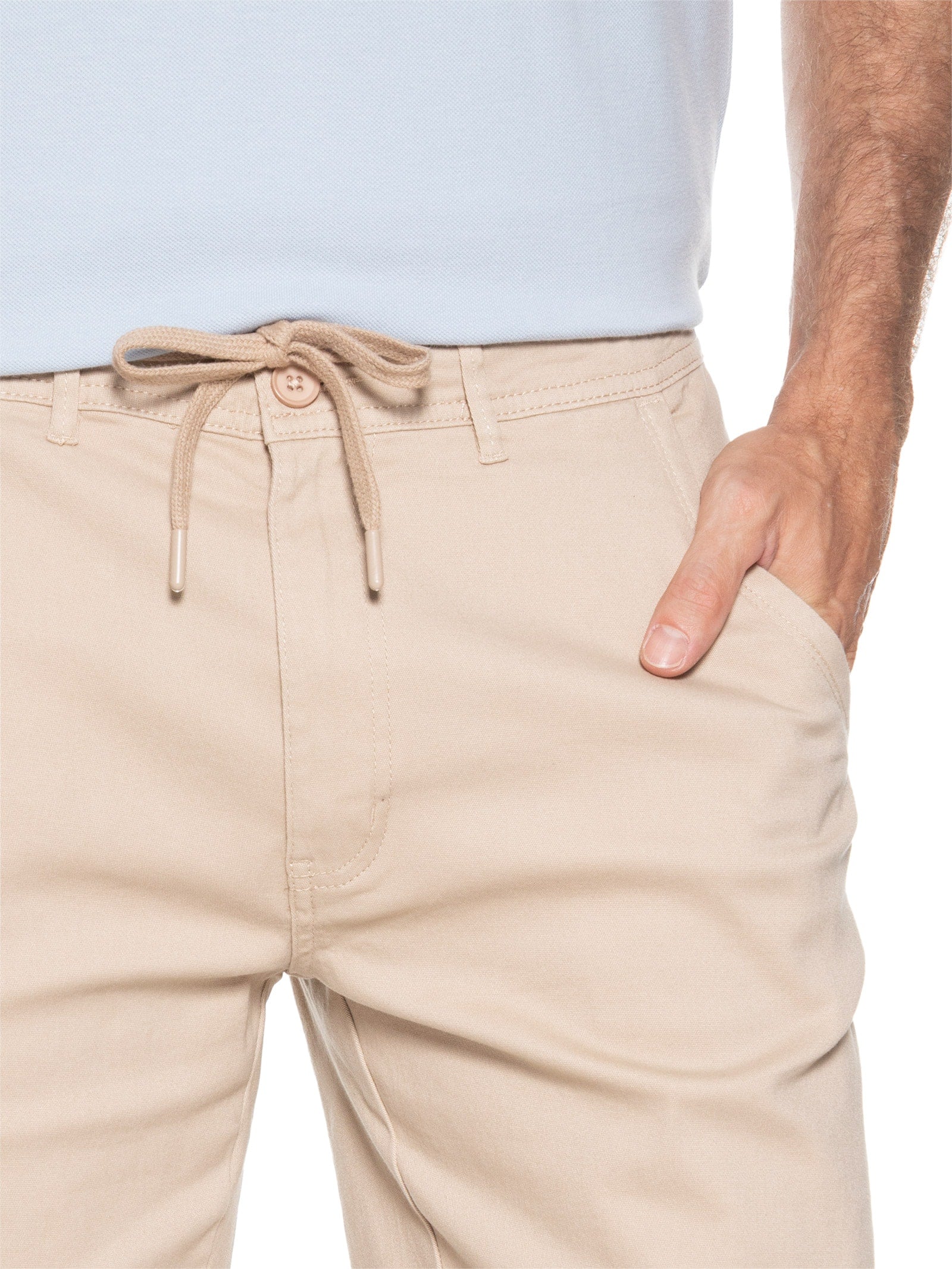 Bermuda Masculina Chino Básica Em Sarja - Bege - Imagem 5